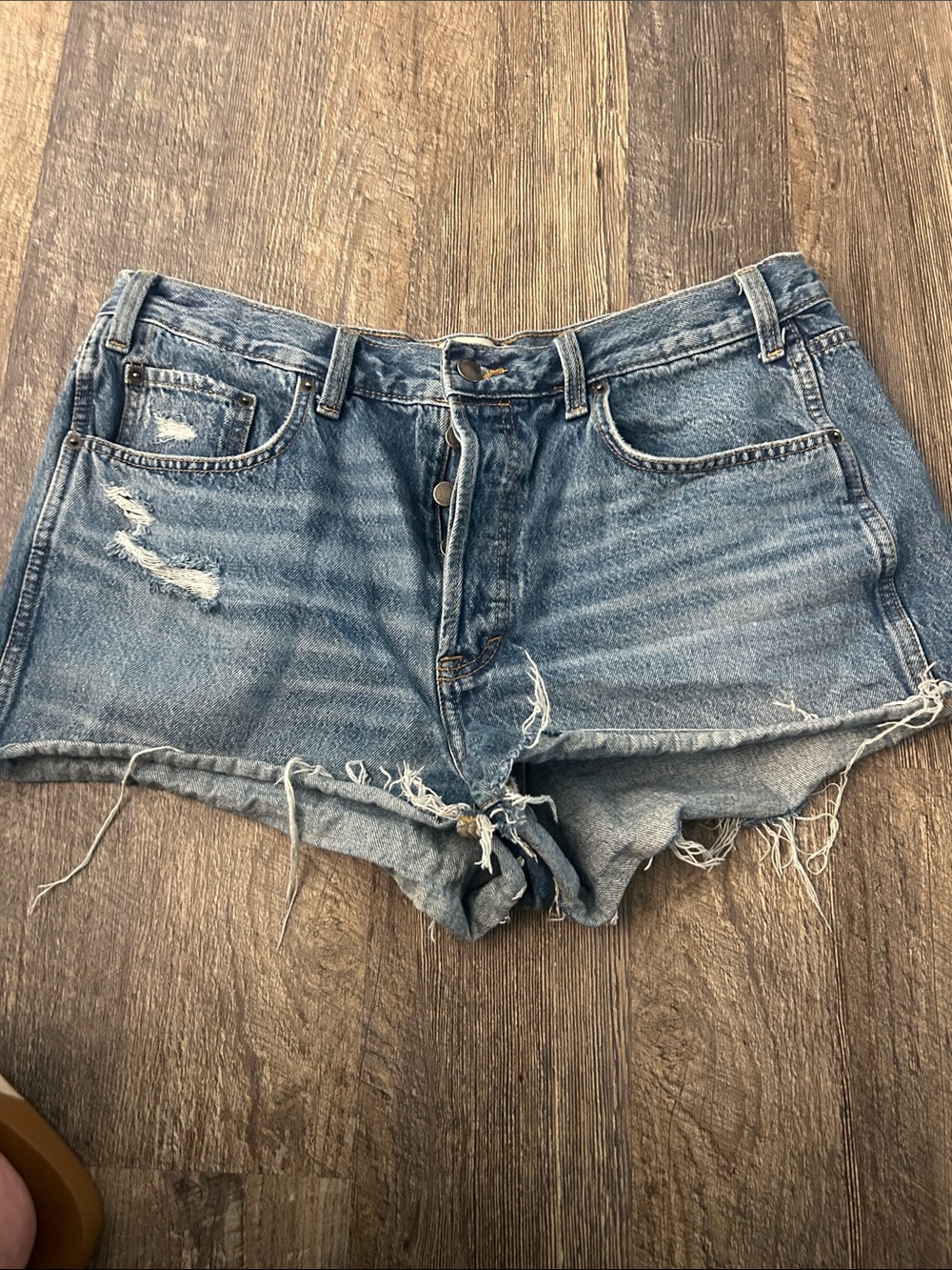 Universal Threads Classic Distressed Light Blue Denim Jean Shorts